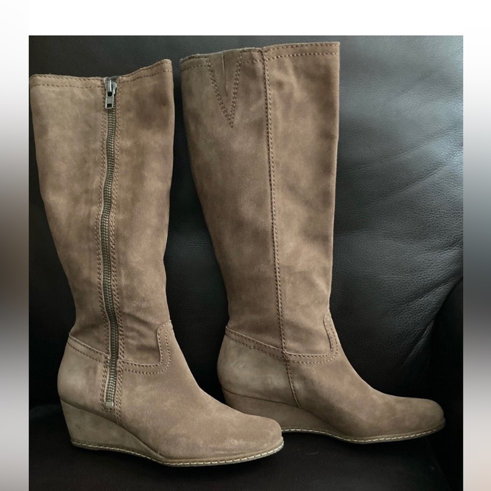 Franco Sarto boots size 9.5